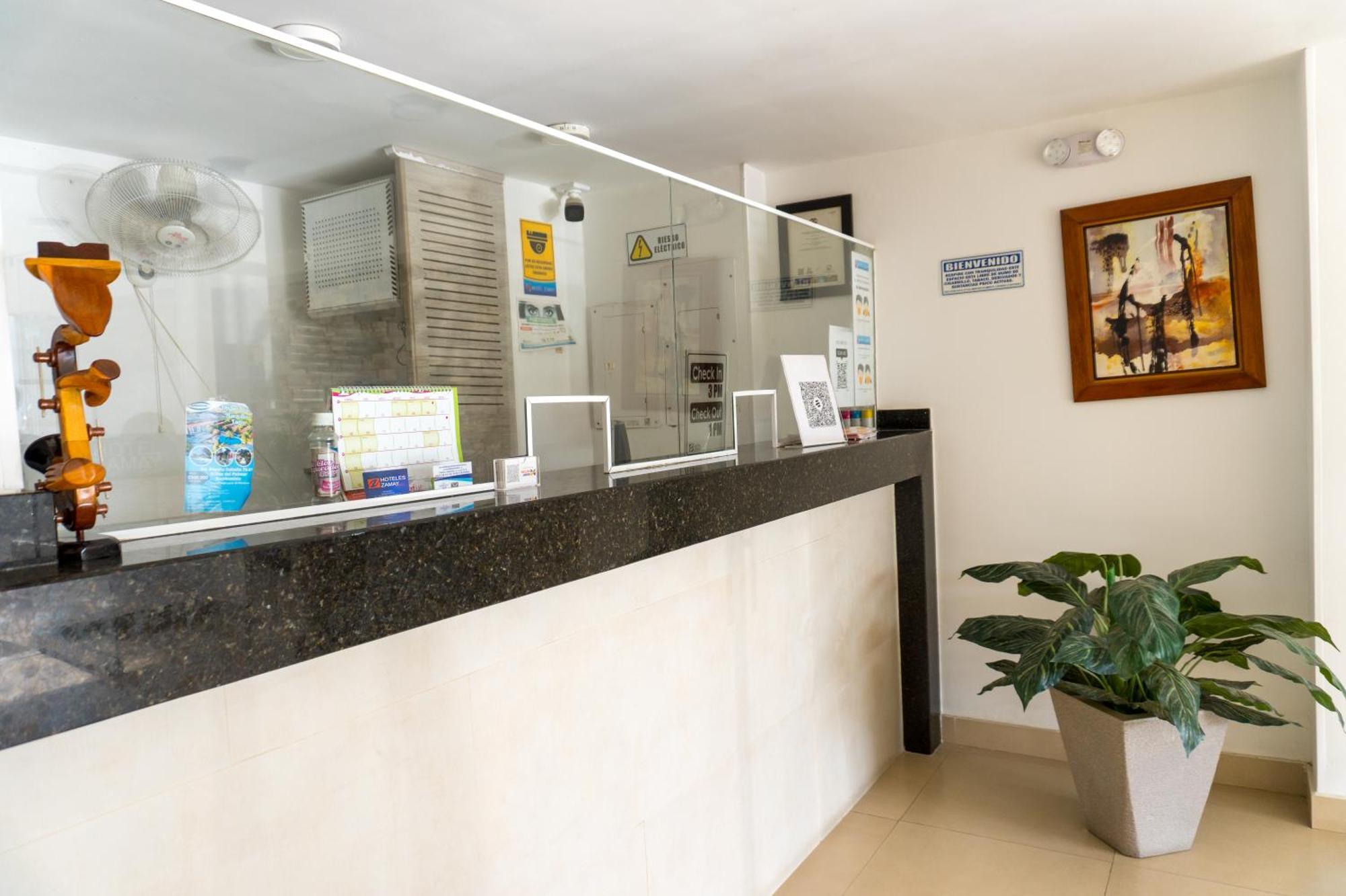 Hotel Zamay Plus Santa Marta  Exterior photo